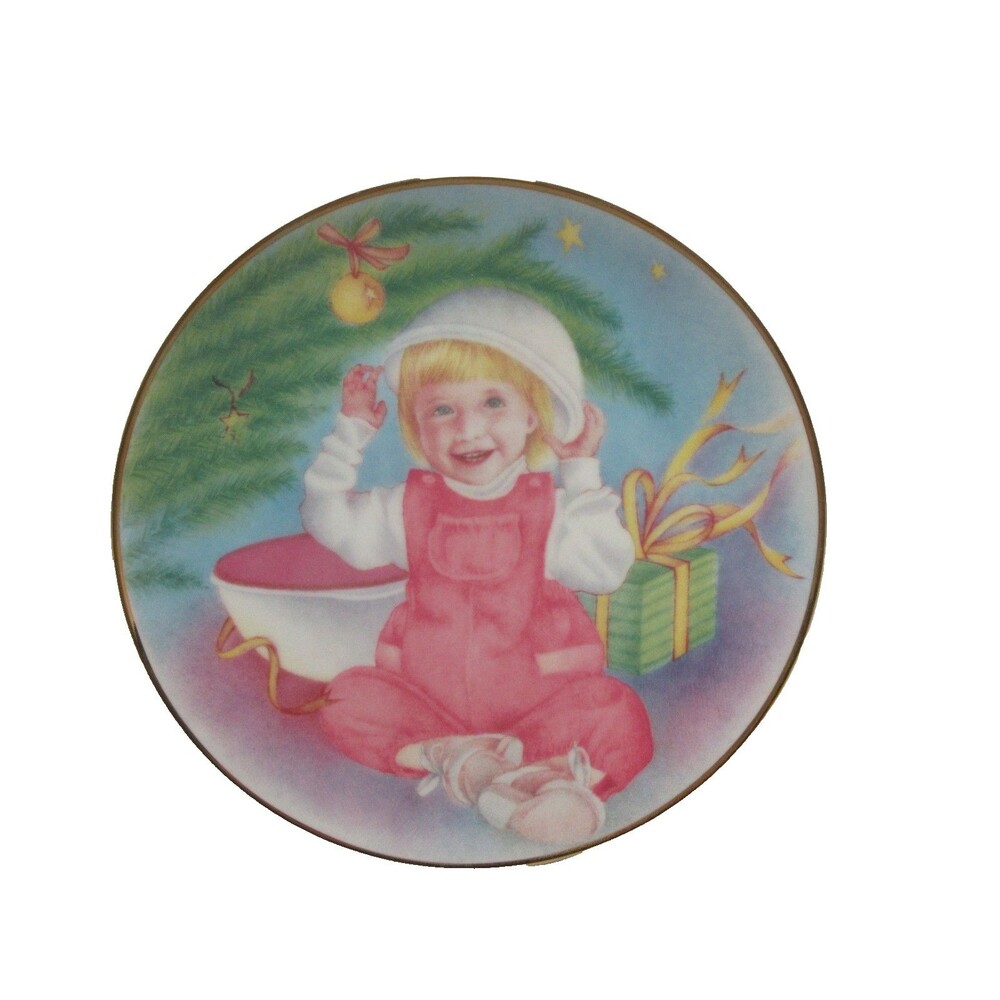 "Chrissy's Favorite Toy" from Tupperware 1990's Collector Plate 7.5" Christmas